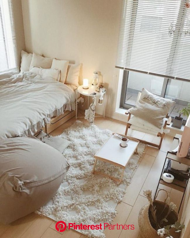 私だけの素敵なお部屋を作ろう！参考にしたい一人暮らしのおしゃれなインテリア | Room decor, Aesthetic bedroom, Room inspiration